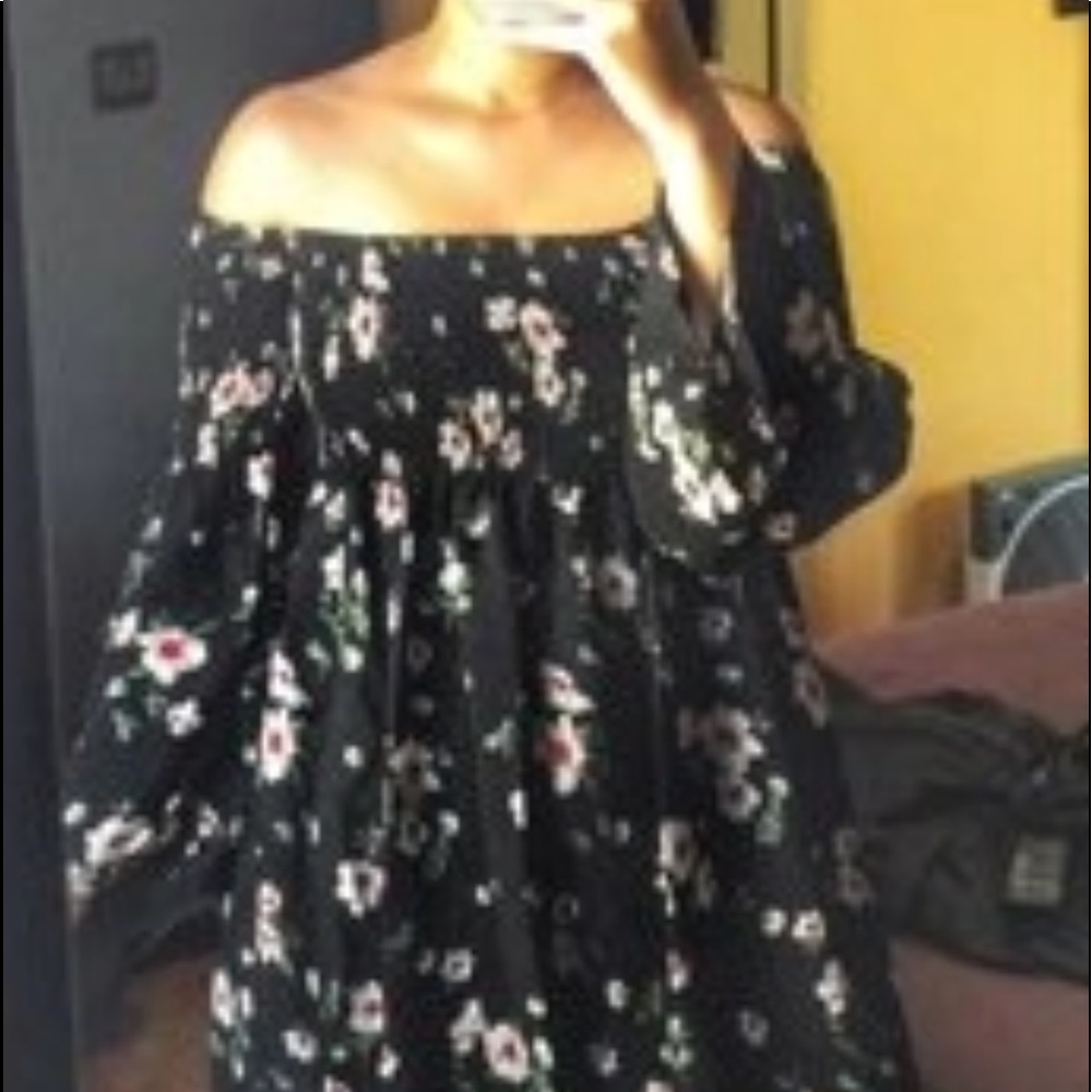 Ditsy floral print dress/off the shoulder size8/10 - Picture 7 of 7